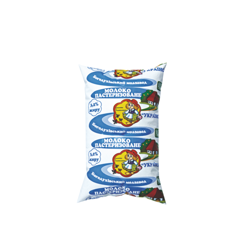 Молоко коров'яче УКРАЇНСЬКЕ, пастеризоване, 3,2%, 900г